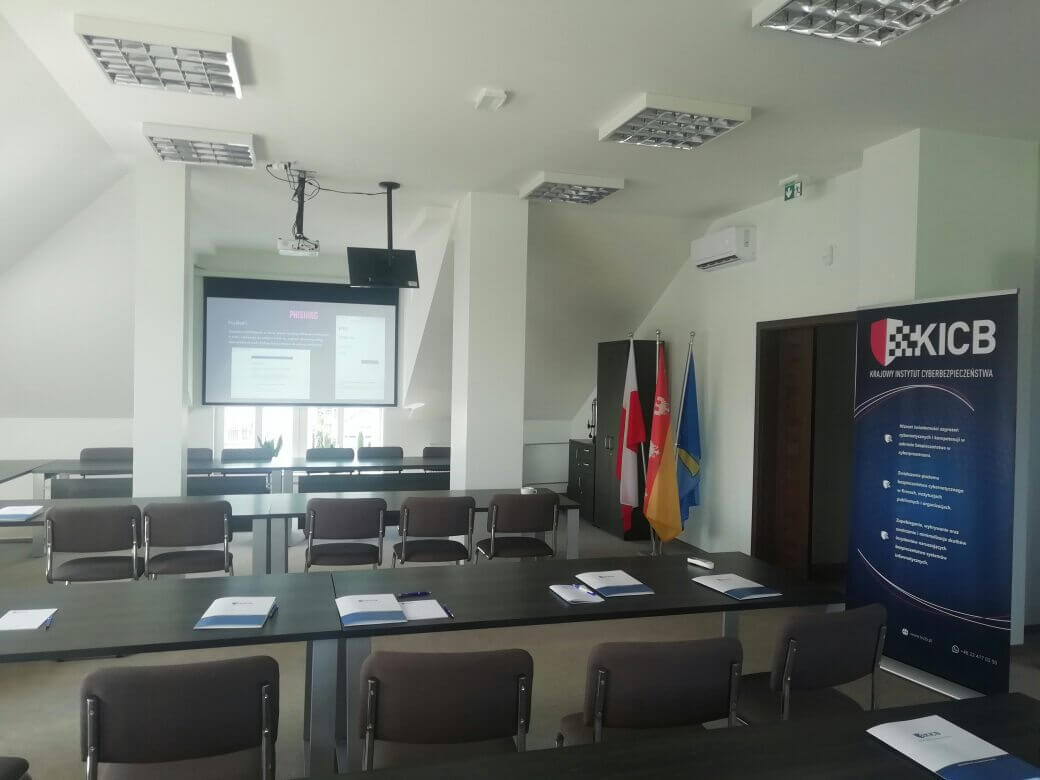 Szkolenie z podstaw cyberbezpieczeństwa w gminie Mniów