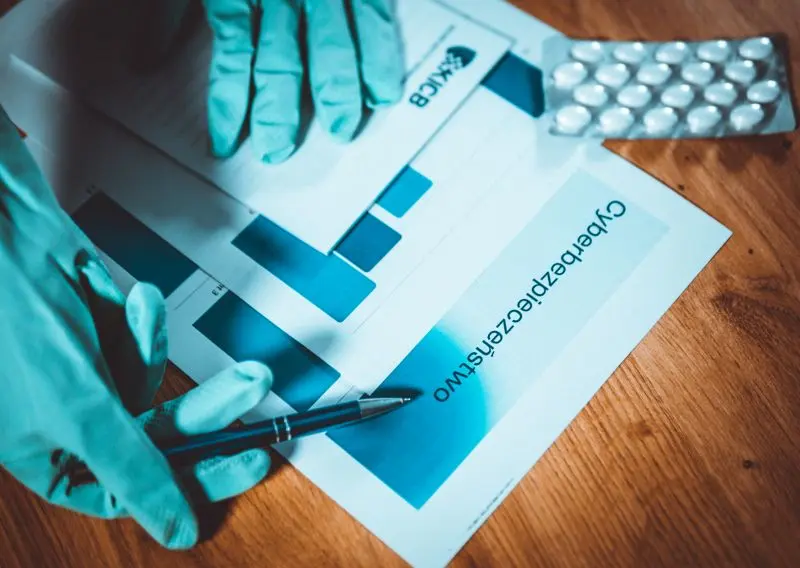Cyberbezpieczeństwo w hurtowniach farmaceutycznych – dlaczego SZBI to konieczność?